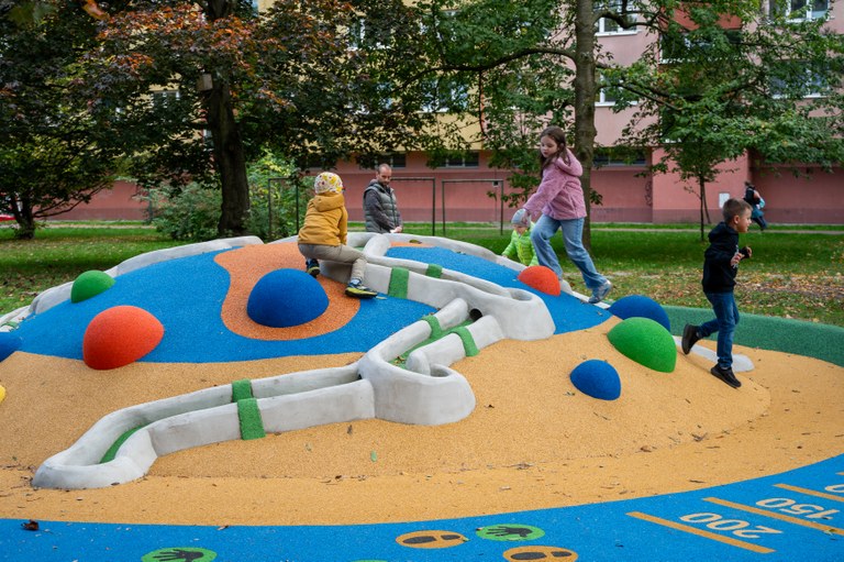 První kuličkodráha na Jihu láká děti do parku Savarin